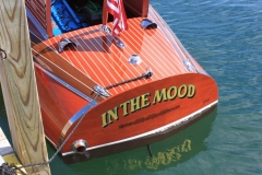 “In The Mood” 1941 19’ Chris Craft Custom retains all of its original sides and deck planking Tom & Susan Parsons Charlevoix, Michigan2