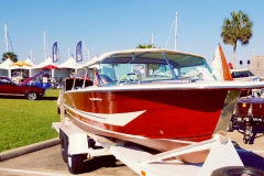 Paul-Hastings'-all-original-19-foot-carrier-deck-Century