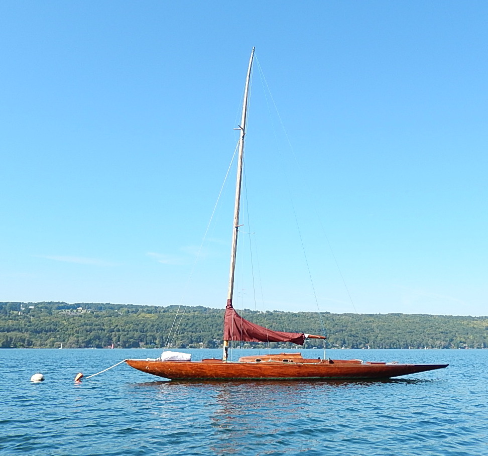 22 square meter sailboat