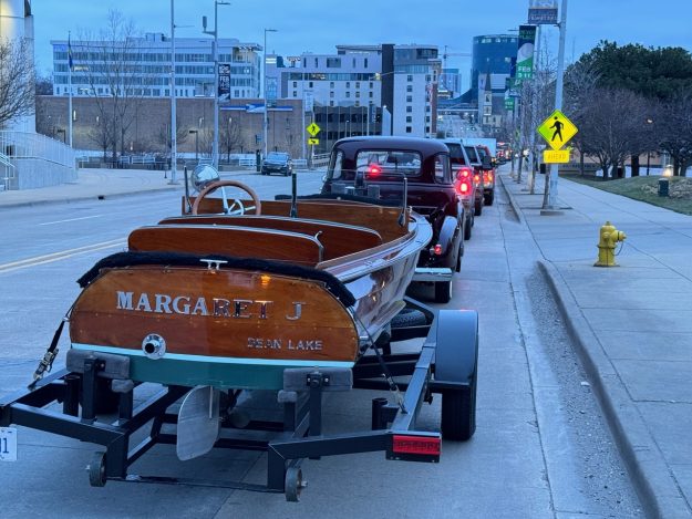 5. boats-lining-up-sunday-am