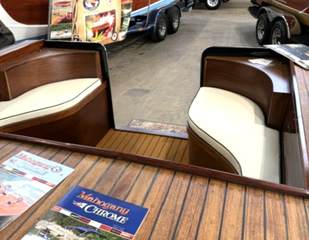 Heartland Classics Transom Show Booth